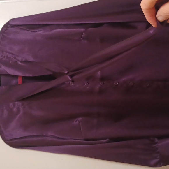 Chicos Deep Plum Button and Tie Front Blouse slits on size Large chico2=Large - Picture 3 of 8